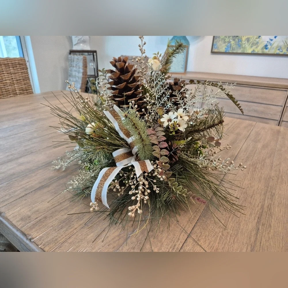 Stunning One Of A Kind Fall/Winter Custom Made Floral Centerpiece New